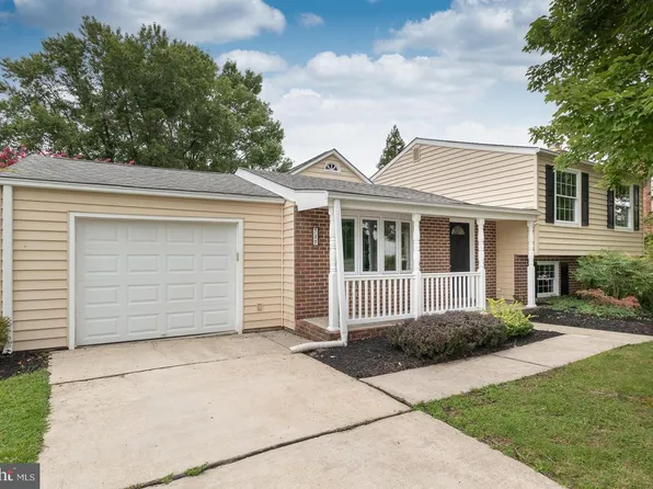 737 Shore Dr, Joppa, MD 21085
