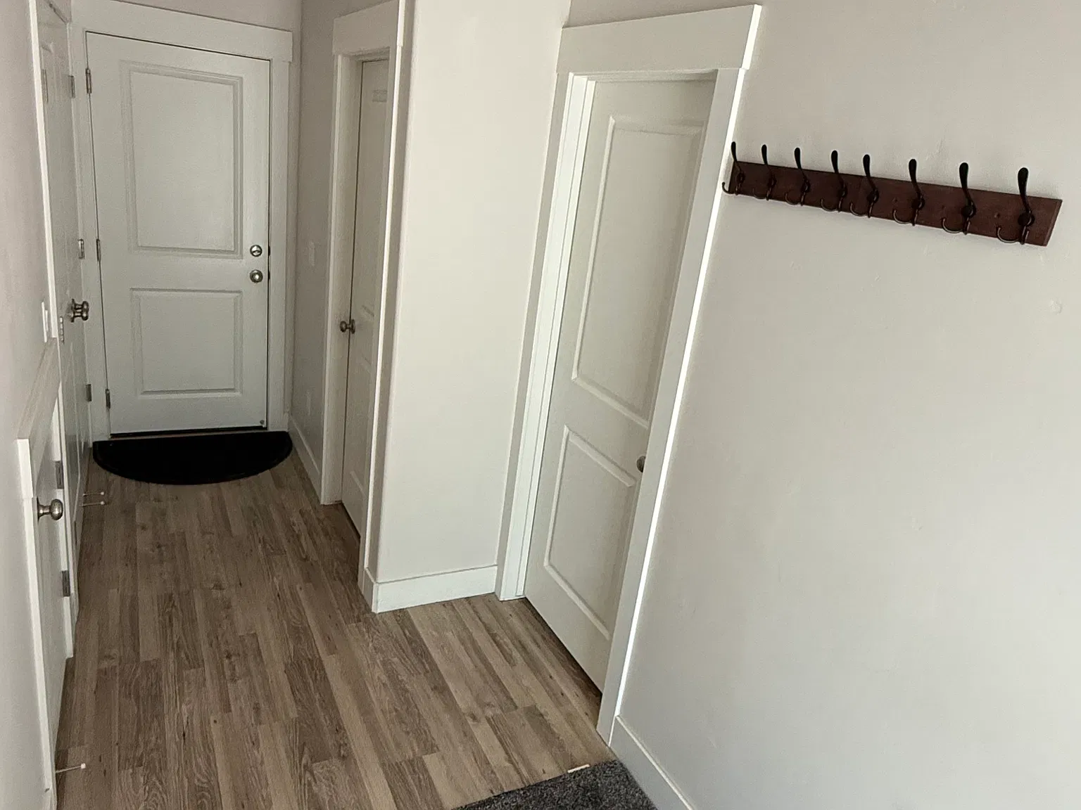 2 bed, 1072 sqft, $2,500 — Photo 3