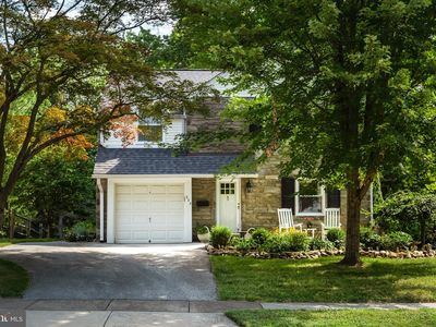 228 Lee Cir, Bryn Mawr, PA, 19010