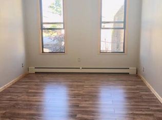 5433 Nurge Ave, Flushing, NY