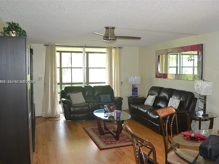 480 NW 76th Ave #105 — Photo 9