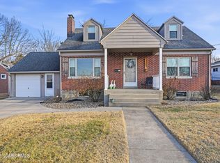 1303 Eminence Dr, Jefferson City, MO 65101