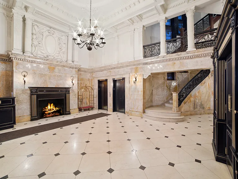 57 W 75th St #3B — Photo 7
