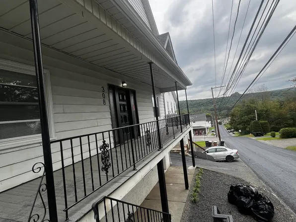 308 Morse Ave, Carbondale, PA