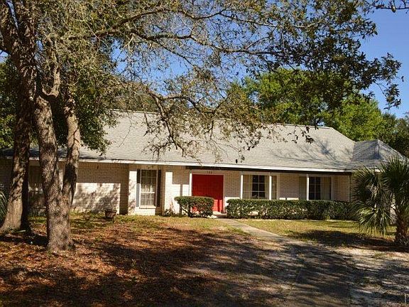 2nd image of 702 Poinciana Dr