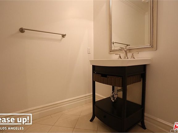 5th image of 10640 Woodbridge St APT 206