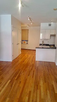 Rented by United American Land | media 2