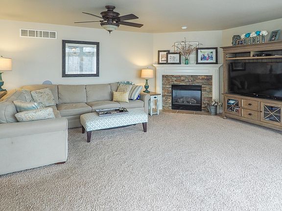 5639 Bay Meadow, Portage (104 of 36)