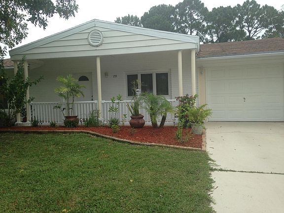 2nd image of 255 SW Lucero Drive