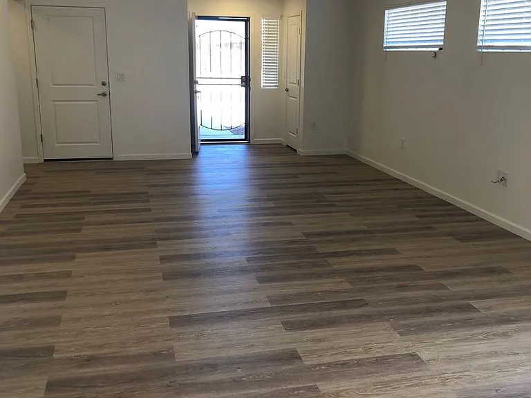 2389 S Clovis Pl — Photo 22