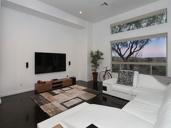2nd image of 7306 E Valley Lights Pl