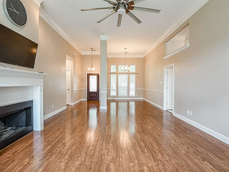 21818 Windsor Castle Dr — Photo 8