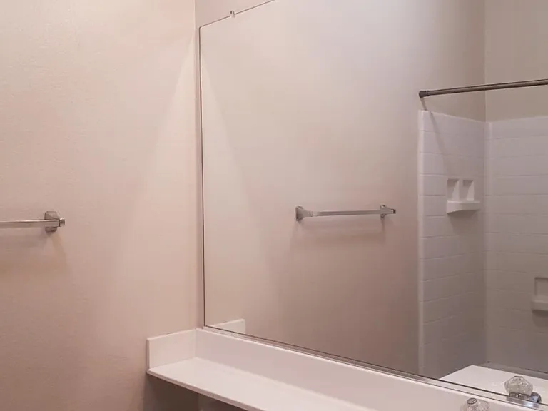 920 Rathbone Cir — Photo 24