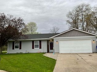 9730 Hemphill Dr, Fort Wayne, IN 46819