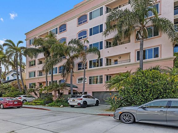 Welcome to 1039 Coast, South in La Jolla!