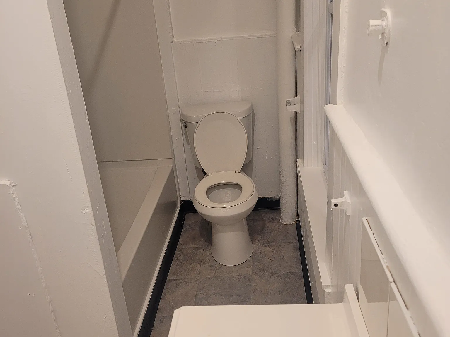 4 bed, 1350 sqft, $1,495 — Photo 2