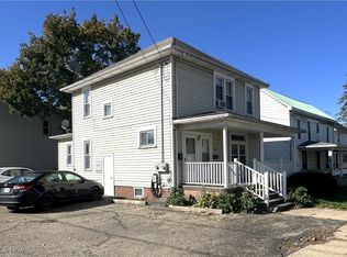 292 E Main St, Carrollton, OH