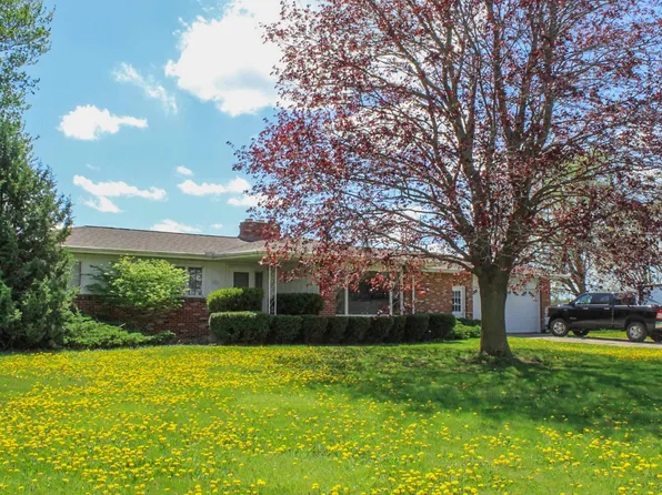 2011 W Stanley Rd, Mount Morris, MI 48458