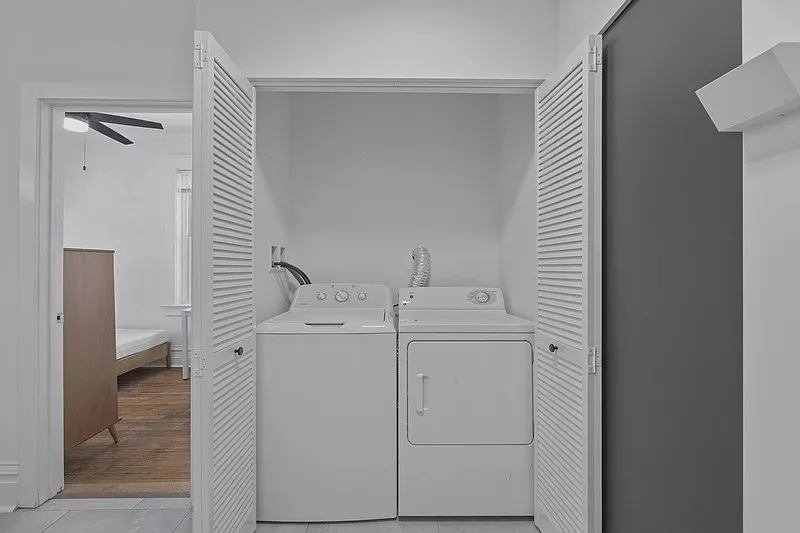 4 bed, 1800 sqft, $3,600 — Photo 3