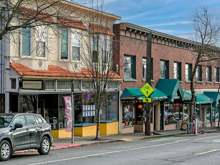 Fremont View: Modern Classic Collection — Photo 84