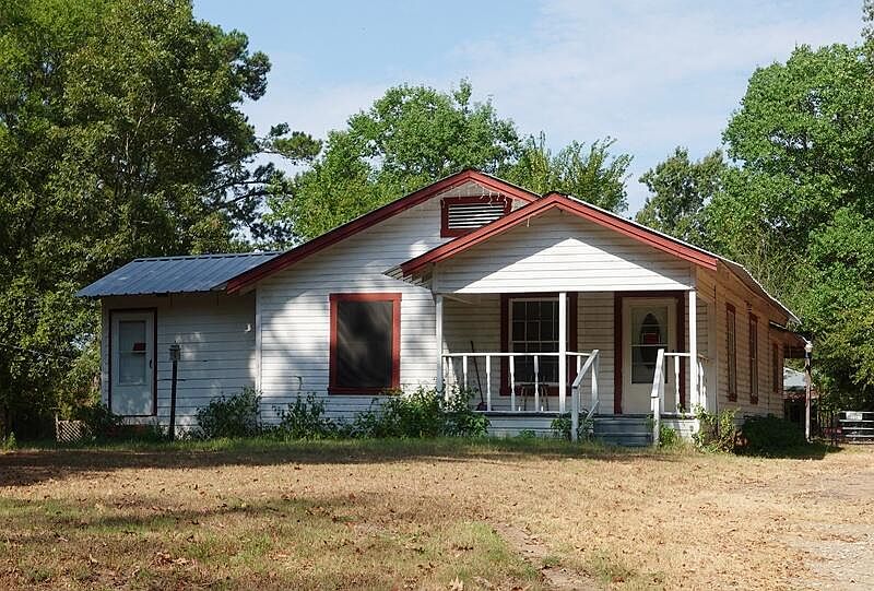 1st image of 528 Homer Alto Rd