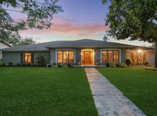3767 Royal Cove Dr, Dallas, TX 75229