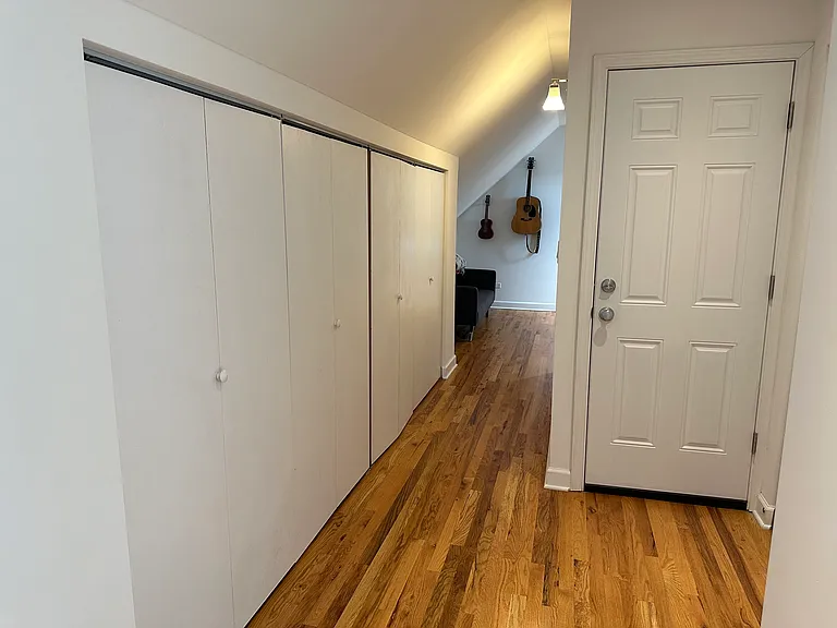 1452 N Greenview Ave #2F — Photo 16
