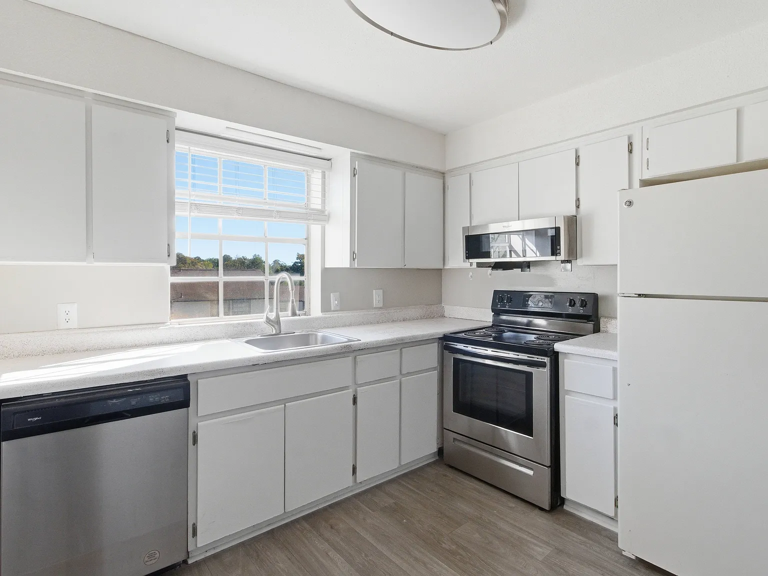 Reserve at Midtown — Photo 1