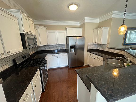 3rd image of 6067 Follensby Dr