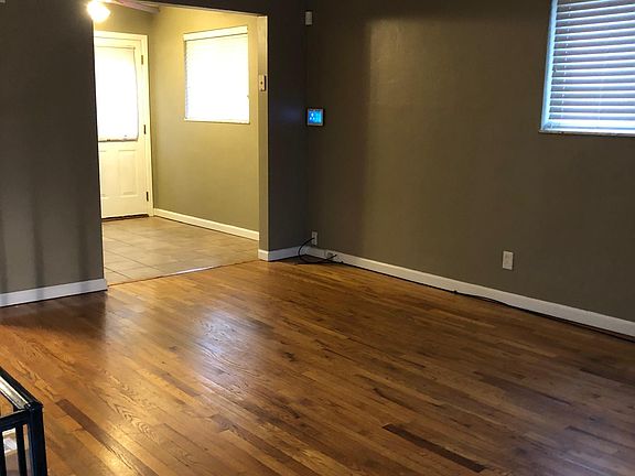5th image of 3133 Glenwood Ct