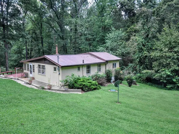 152 Crayne Ln, Benton, KY 42025