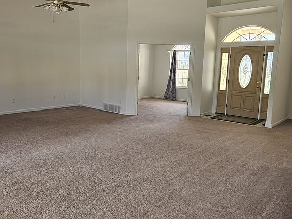 4th image of 250 Apple Ridge Dr