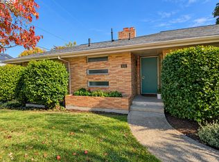 3151 Vista Dr, Forest Grove, OR 97116