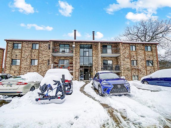 2nd image of 7230 Creekview Dr APT 10