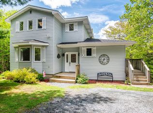 88 Westwind Rdg, Halifax, NS B4E 3B4
