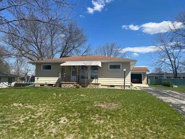 620 South Margaret Street, Markesan, WI 53946