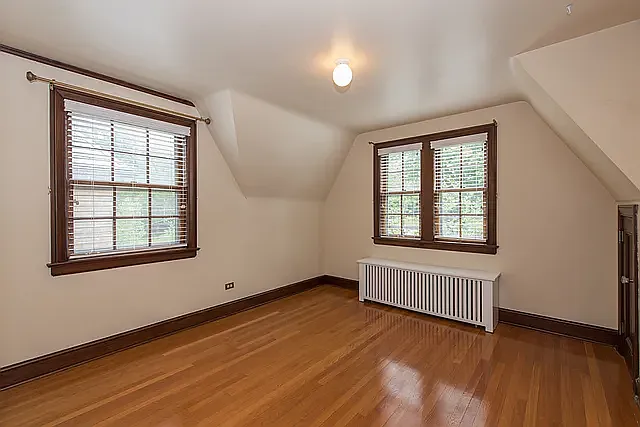 928 Rogers Ct — Photo 4