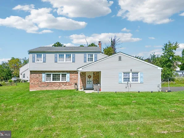 3006 Appledale Rd, Eagleville, PA 19403