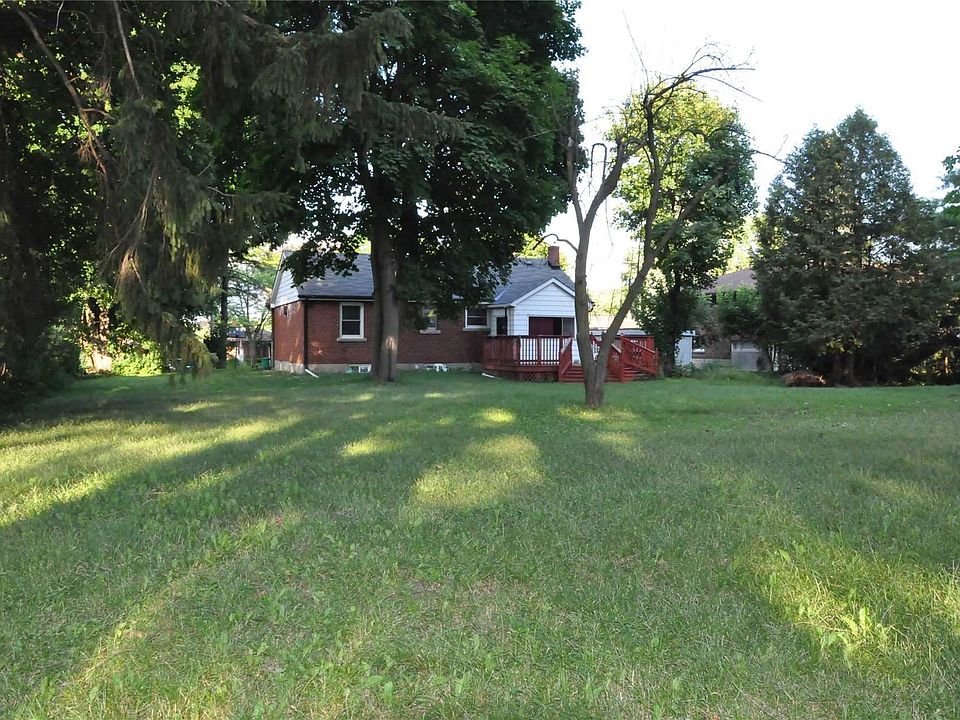 2nd image of 232 Bellamy Rd N