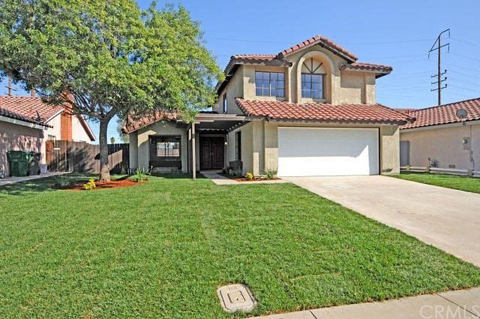 1st image of 25543 El Greco Dr