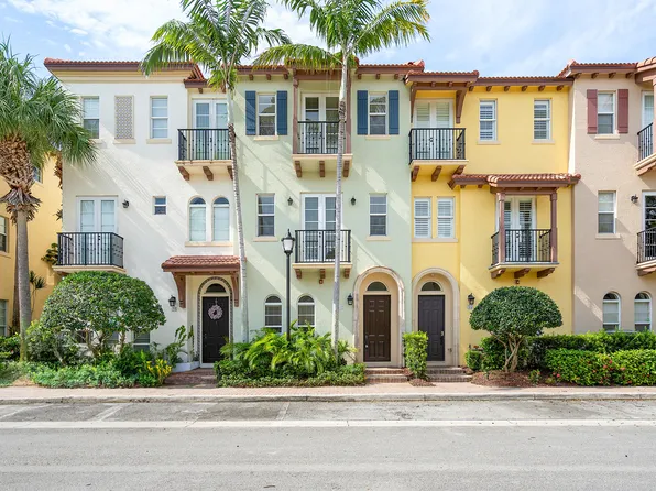 31 Via Floresta Drive, Boca Raton, FL 33487