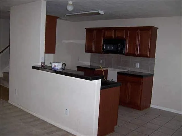 3710 Windmill Village Dr — Photo 7