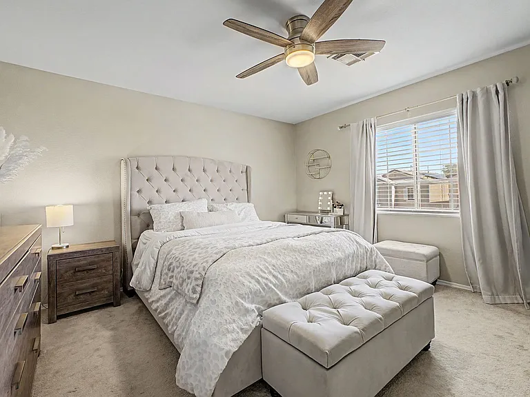 10540 Blanca Peak Ave — Photo 11