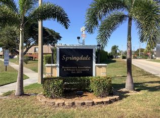 464 Springdale Cir #46D, Lake Worth, FL 33461