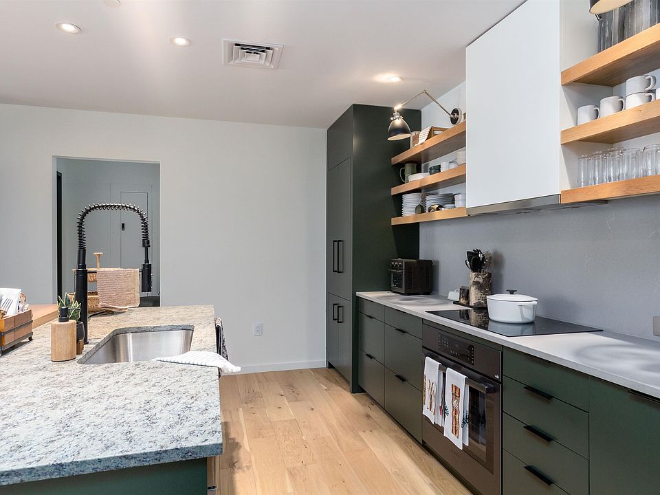 Treehouse Residences 69 Hourglass Dr Stowe VT Zillow