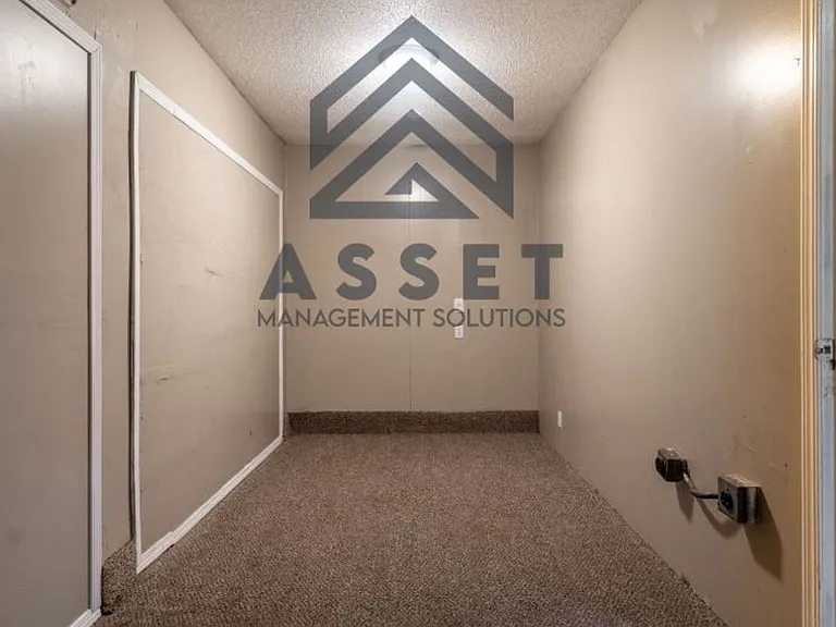 304 W Campbell Dr — Photo 34
