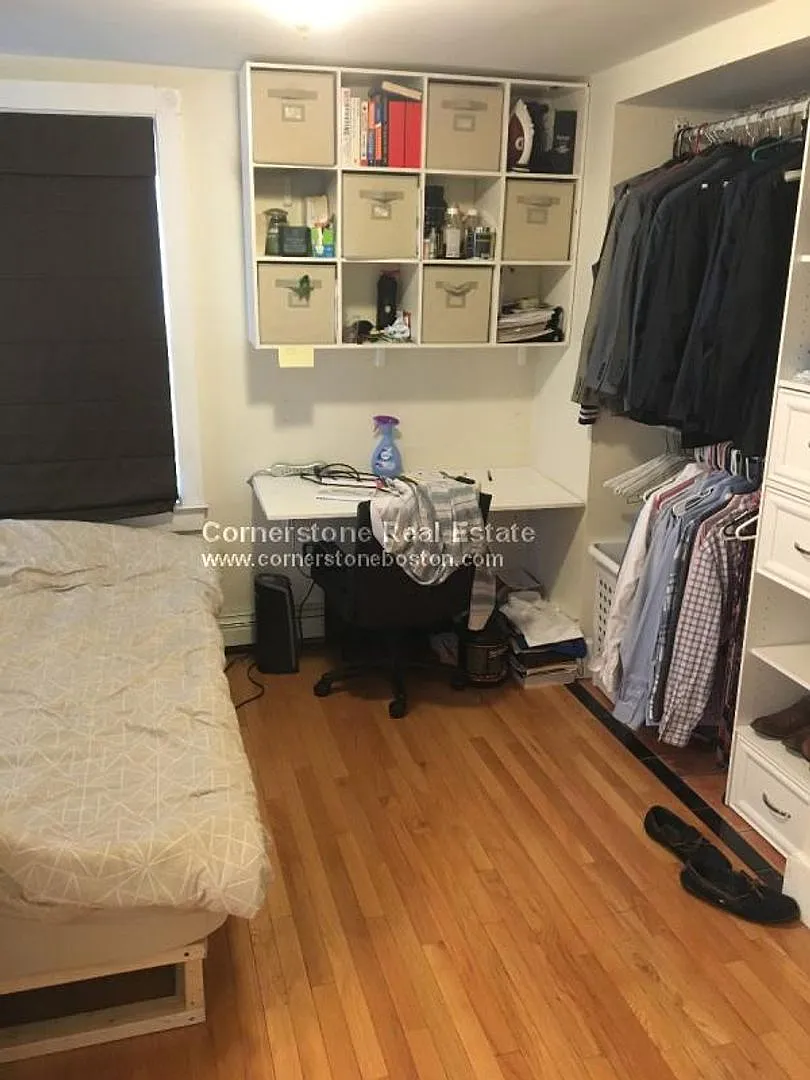 Nice 2 bed in South End — Photo 4
