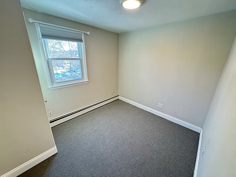 1547 Liberty St — Photo 11