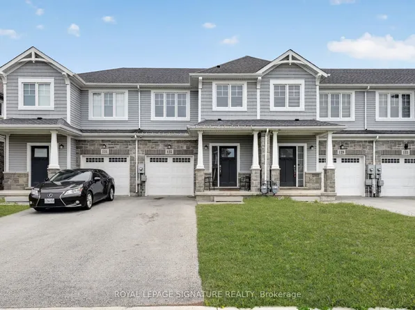 125 Sunflower Pl, Welland, ON L3C 0H9