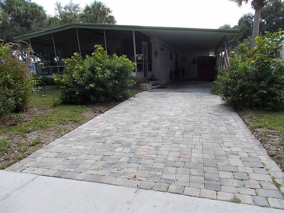 1st image of 123 Flamingo Dr